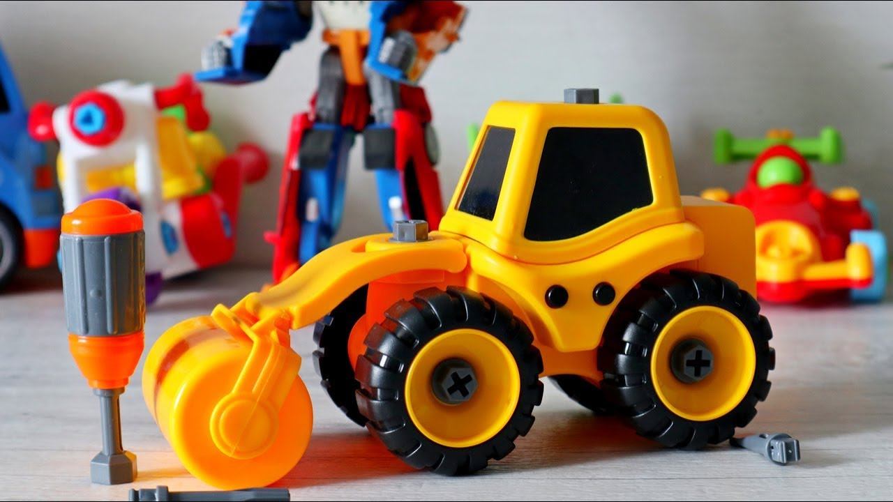 Тобот Тритан собирает дорожный каток. Машины для детей смотреть онлайн