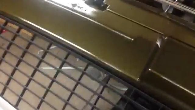 Instalando o Bumper na Duster смотреть онлайн