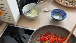 Маринованные ШАМПИНЬОНЫ с красным ПЕРЦЕМ и ЛУКОМ. Очень вкусная закуска)