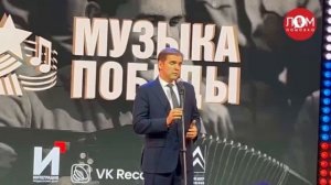 Новиков