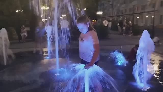 Поющий фонтан, город Азов, Петровский бульвар