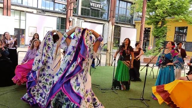 Цыганская песня счастья. #цыганскиепесни #цыганскийтанец #цыганки #цыганскиедевушки