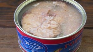 Легкий рыбно-картофельный суп с консервами