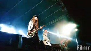 Green Gray под дождём .