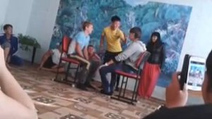 сценка голубой вагон.mp4