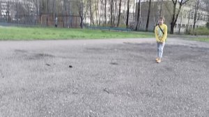 играем с даньком в футбол