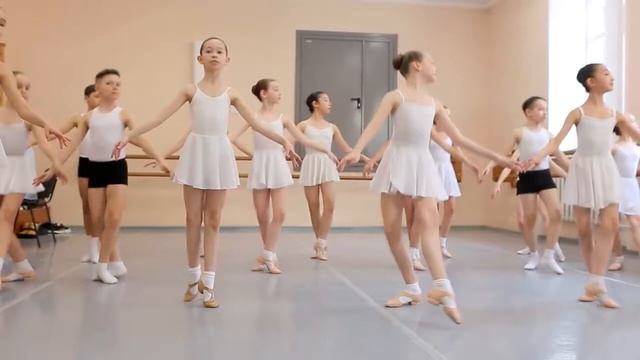 БХК ИМ  Р  НУРЕЕВА ПРИГЛАШАЕТ НА ОБУЧЕНИЕ
