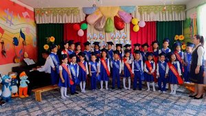 Песня "Учат в школе"