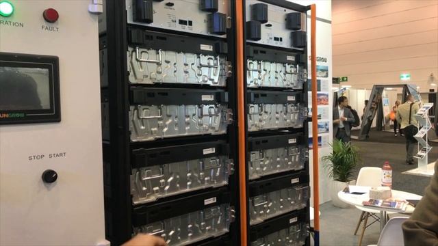 Andy of Sungrow with 250kW Inverter смотреть онлайн