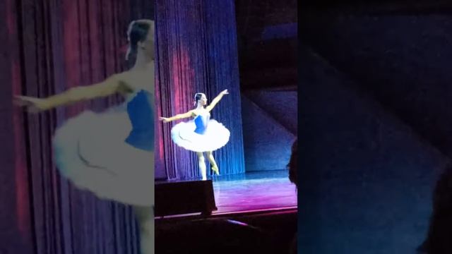 Елизавета Кокорева - па де де из балета "Пламя Парижа" часть 3 30.08.20223 ММДМ смотреть онлайн