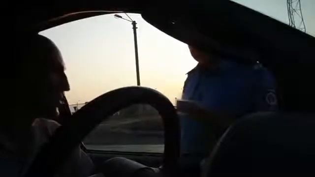 Ну очень тупой гаишник смешно!) смотреть онлайн