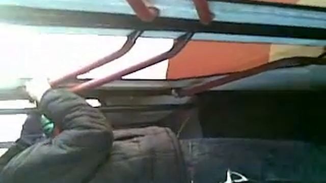 бухой в автобусе.mp4 смотреть онлайн