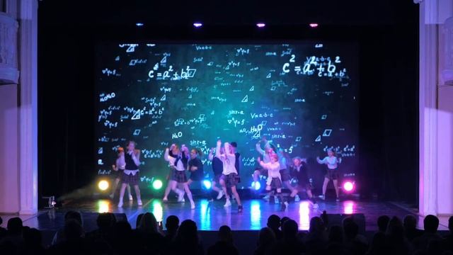 Александра Никитина - Hip-Hop продолжающие  Школа танцев Alexis Dance Studio