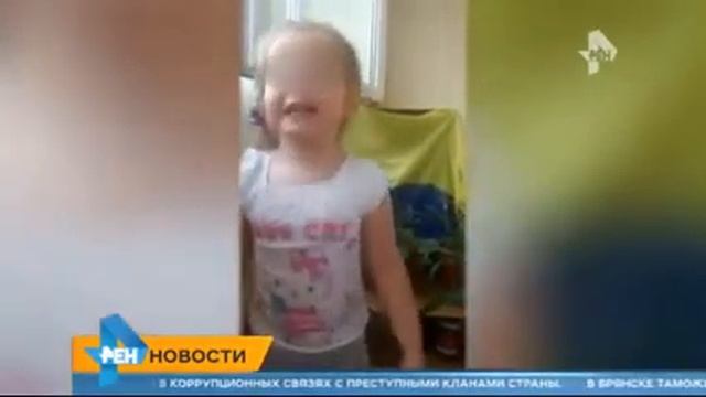 Шокирующее видео: Маленькую украинскую девочку учат резать русских, 23 июня 2015 смотреть онлайн