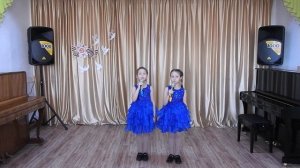 Простакишины София и Таисия "А мы войны не знали"