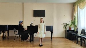 Ю.Слонов, слова Е.Карасева "Песенка про лесенку"