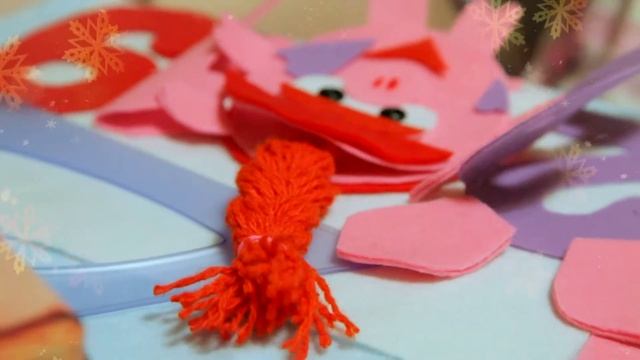 Веселая новогодняя свинка Нюша