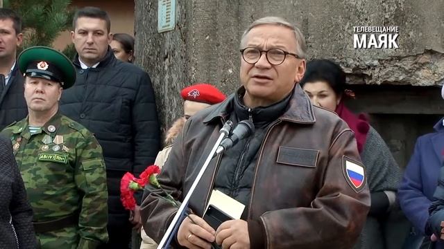 04 10 2021  «Красные юнкера» смотреть онлайн