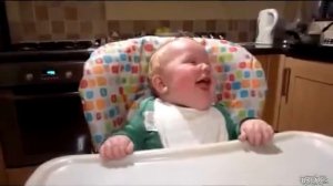 Малыш смеётся как Отец... дети приколы, приколы с детьми,приколы 2015