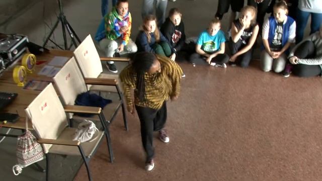 Кристи  судейский выход. Финал HIP-HOP Танцевальная лихорадка 2015