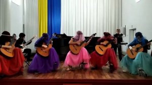 Оркестр гитаристов КИНГ г Торецк, Украина В Трусов Дорогу слону Падешаха!