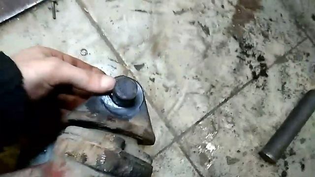 Востановление крепления кабины Камаз. смотреть онлайн