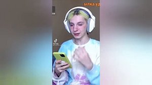 КОРЕЙКА ДАША, ПОБРЕЙ ОЧКО | Смешные моменты со стрима, тик тока