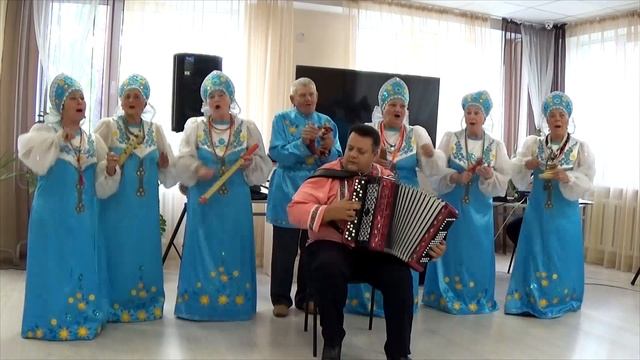 Концерт ансамбля ''Зарянка'' в реабилитационном центре для инвалидов.