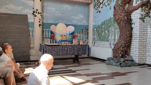 ЕМ Кришнадас Кавирадж прабху. Джая Радха Мадхава. смотреть онлайн