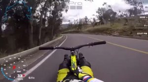 ГОНКИ НА ВЕЛО ОПАСНЫЙ СПУСК БЕЗ ТОРМОЗОВ ФИНАЛ ЧЕМПИОНАТА ЮЖНОЙ АМЕРИКИ