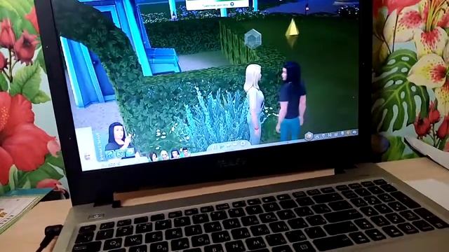 Создаю лайкеров в Sims 4 смотреть онлайн
