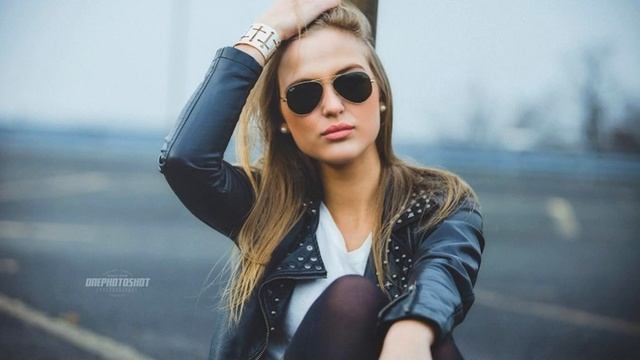 Юра Швед - Ее Увидел смотреть онлайн