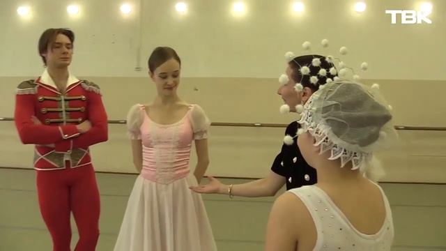«Обыкновенное чудо»: балетное закулисье для 9-летней красноярки смотреть онлайн