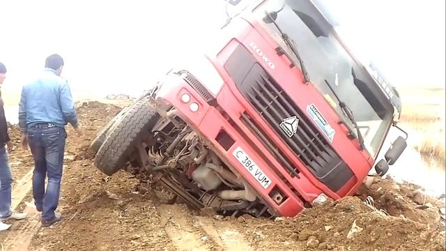 Прикол, Китаец Камаз, Астана Казахстан возле хан шатыра смотреть онлайн