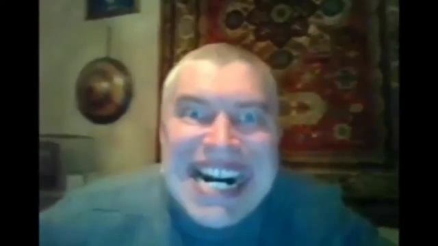 Геннадий Горин смотрит как бешеный смотреть онлайн