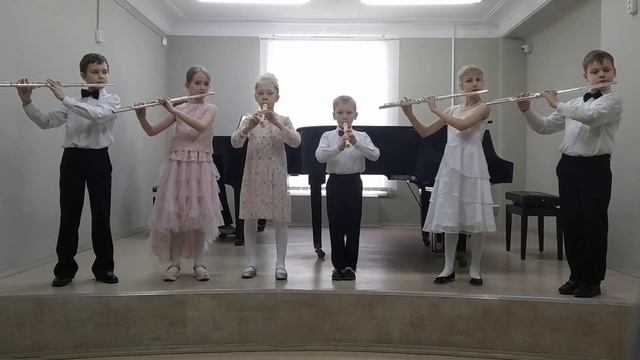 И. Шильцева "Марш игрушек" Ансамбль флейтистов "Мажорики" смотреть онлайн