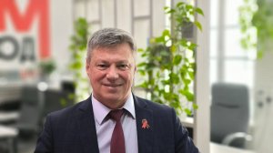 Свободу Луису Корвалану уже не требуют! Сегодняшний лозунг — "Достойной зарплаты и условий труда!"