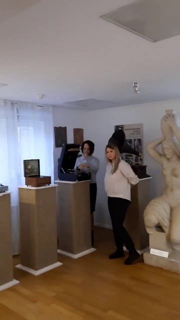 Фильм 2287 Звуки Мощной и Приятной Гранолы Старинные проигрыватели