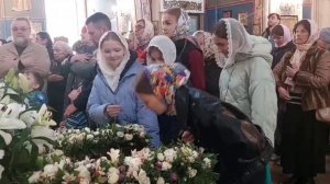 Детский хор «Рождество» исполнил Пасхальные песнопения на Литургии