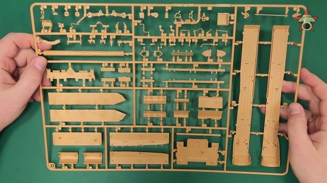 Обзор Т-80У - советский основной танк от Rye Field модель 1/35 (T-80U Russian tank model RFM 1:35) смотреть онлайн