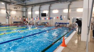 Тренировка по обучению плавания в бассейне Строитель г. Челябинск