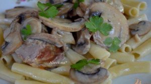 Свиная вырезка в  грибном соусе