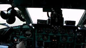 Ту-134 запуск двигателей и взлет (вид из кабины)