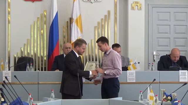 Борис Оболенец: "Побеждает тот, кто не делает неправильных шагов" смотреть онлайн