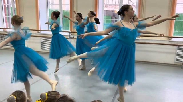 ТАНЕЦ «Лазурные фантазии», 7 класс хореографическое отделение Колледжа/ #хореография #балет #ballet смотреть онлайн