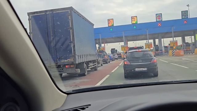 Движение по трассе М4 "Дон" из Московской области на Азовское море. День первый. смотреть онлайн