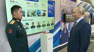 Владимир Путин в Музее Победы пообщался с Героем России Балданом Цыдыповым