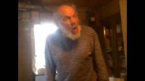 ТЫ КАКУЮ ГРУППУ УВАЖАЕШЬ, НО ДЕД РЫГАЕТ