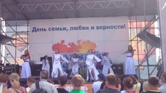 Скрипичный Дуэт Дольче и шоу-балет Форс