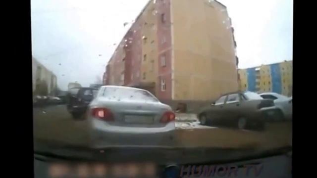 Шкура за рулем. ЛУЧШИЕ ПРИКОЛЫ 2015 33
